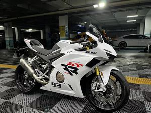 二手张雪机车500RR