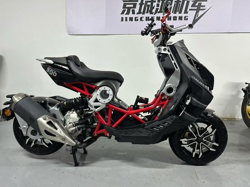 二手意塔杰特Dragster 300