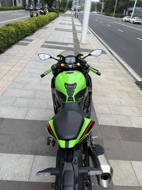 二手川崎ZX-4R
