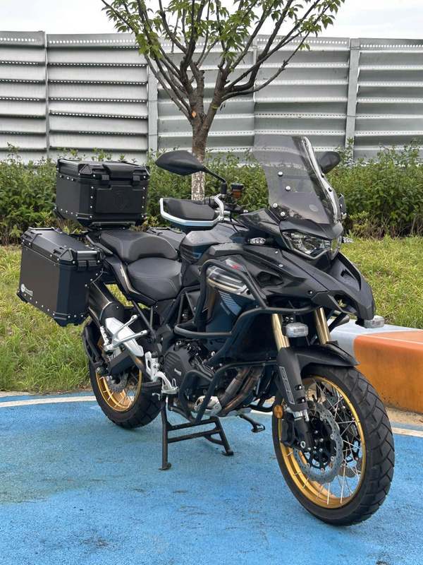 二手贝纳利TRK552