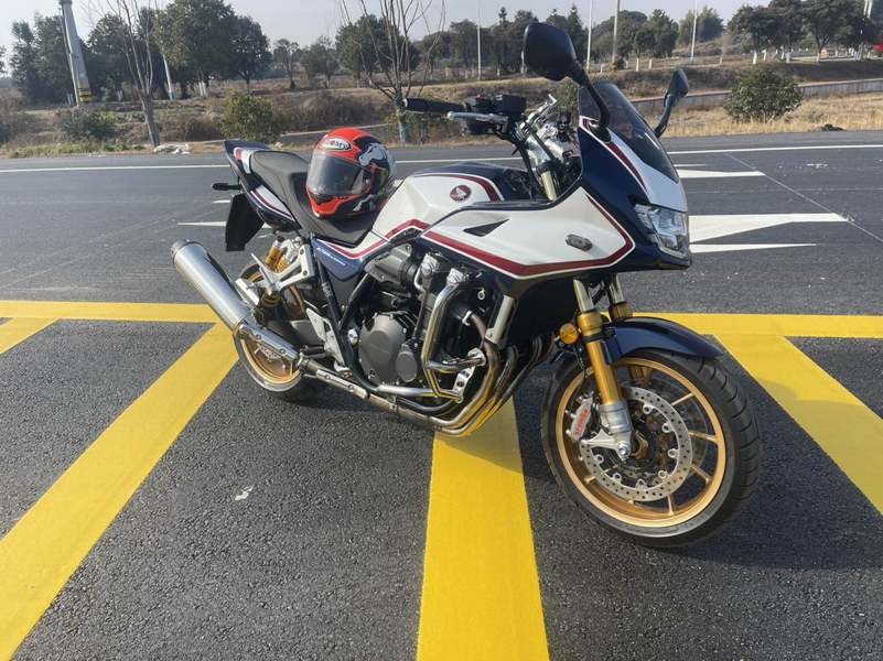 二手本田CB1300 Super Bol D'or