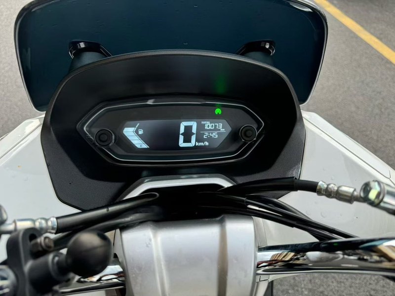 二手豪爵UHR150
