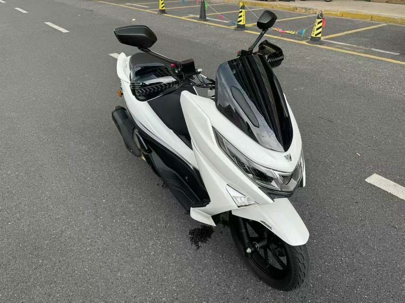 二手豪爵UHR150