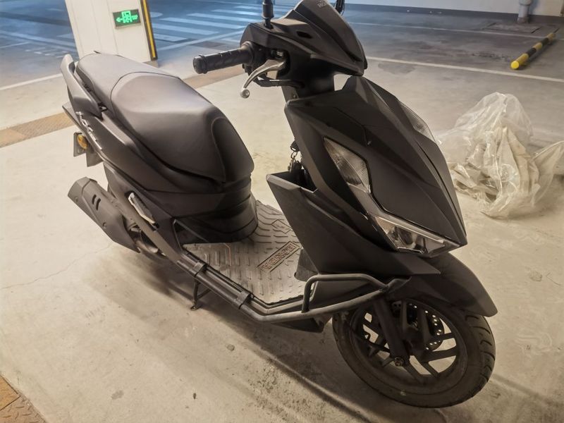 二手五羊本田NX125