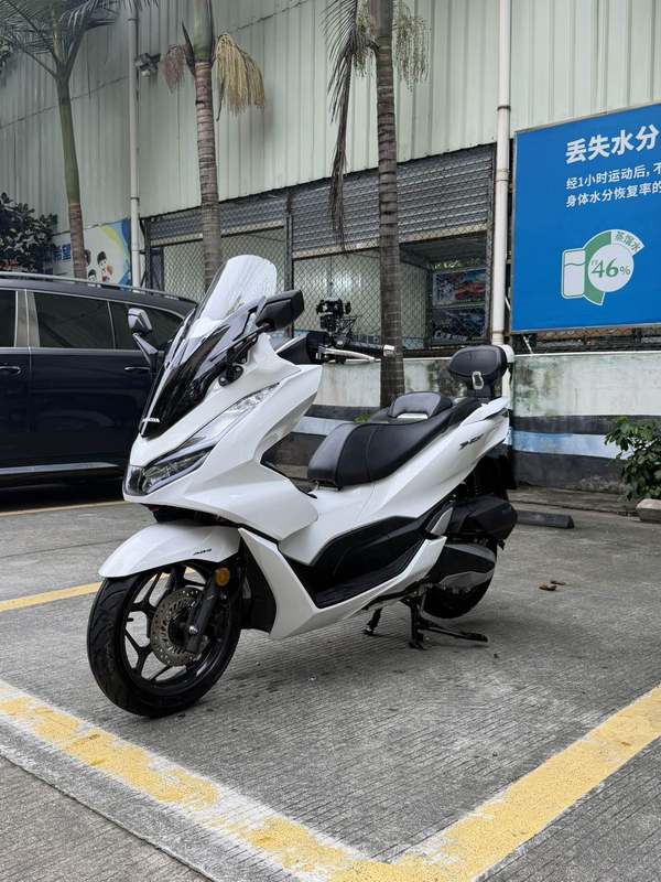 二手五羊本田PCX