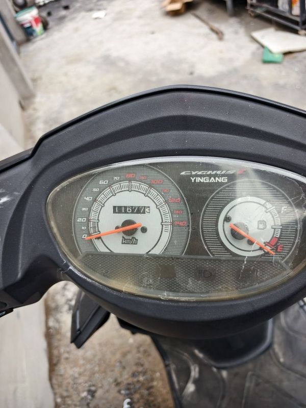 二手银钢侠霍克YG125T-30