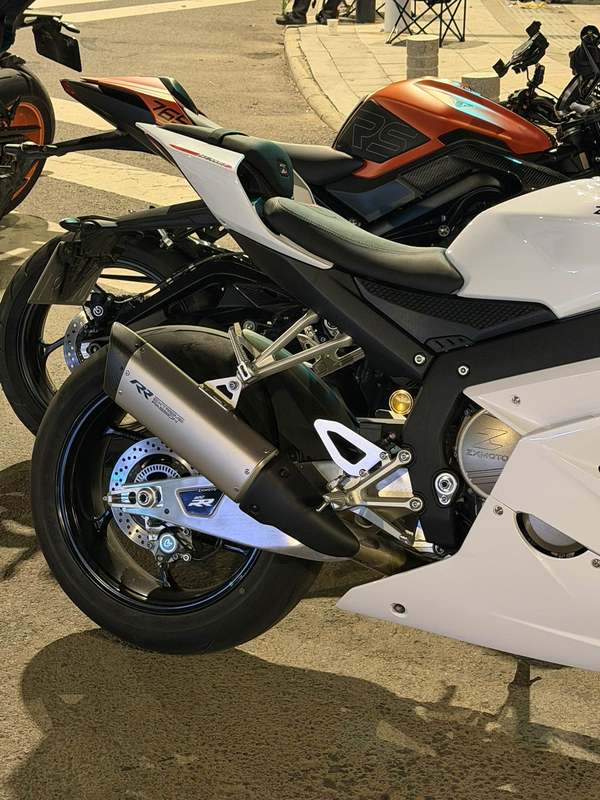 二手张雪机车820RR