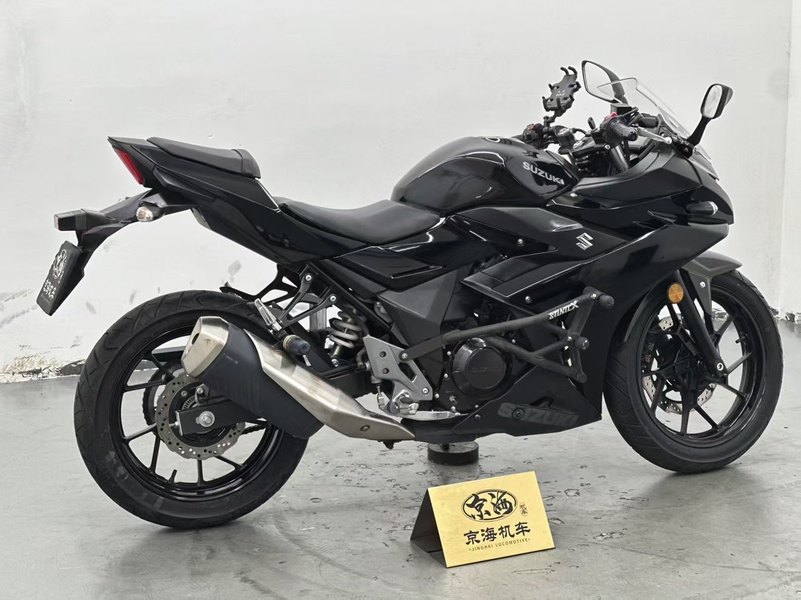 二手豪爵铃木GSX250R