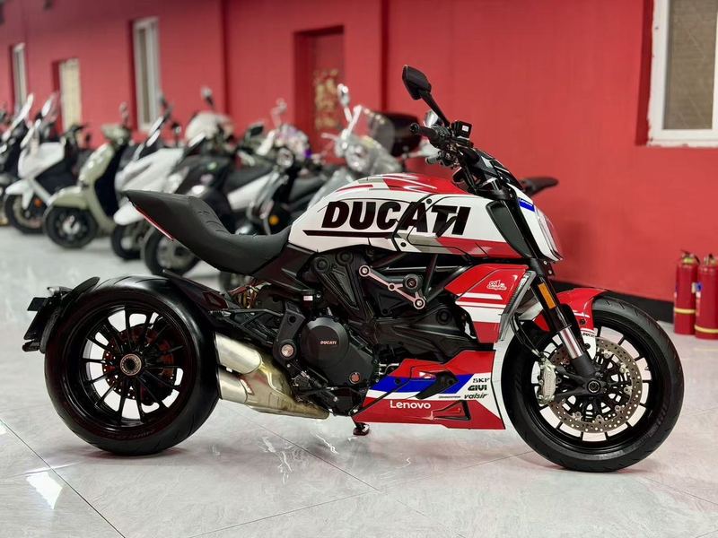 二手杜卡迪Diavel 