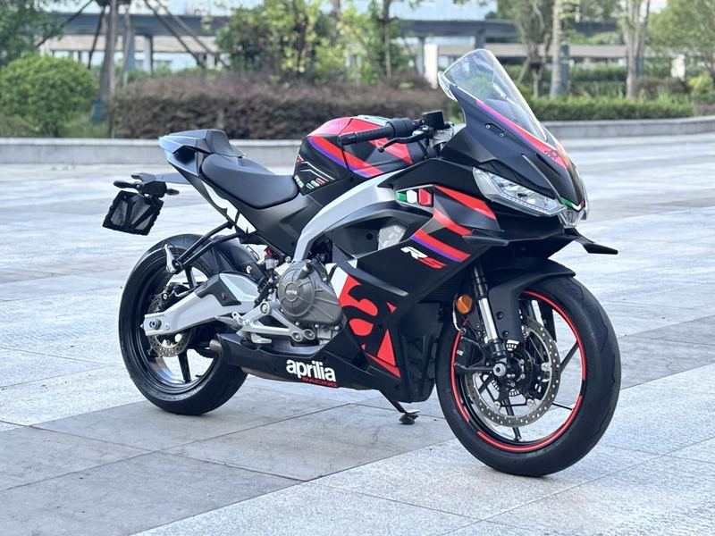 二手阿普利亚RS 457