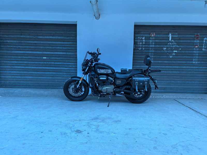 二手QJMOTOR闪300