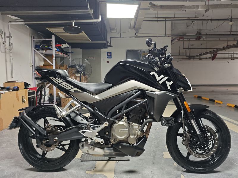 二手春风250NK