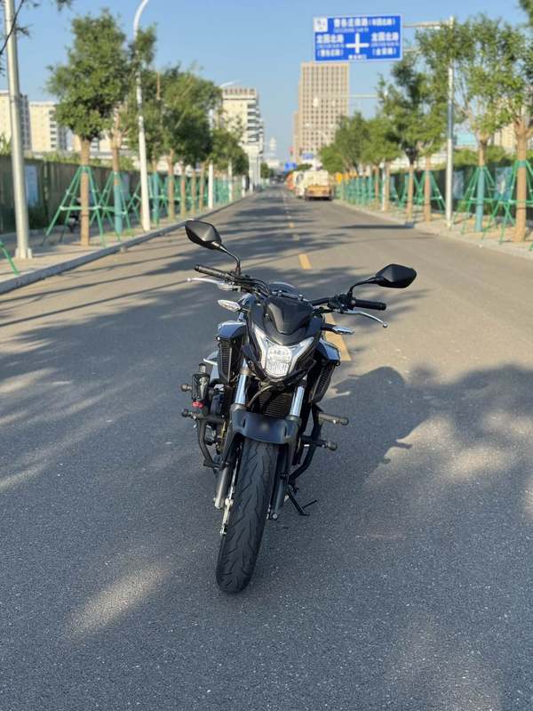 二手本田CB400F