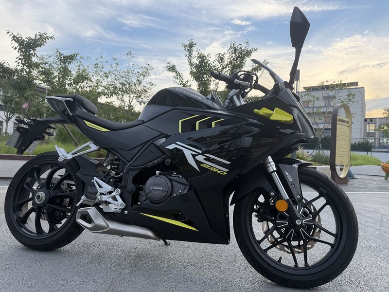 二手赛科龙RC250