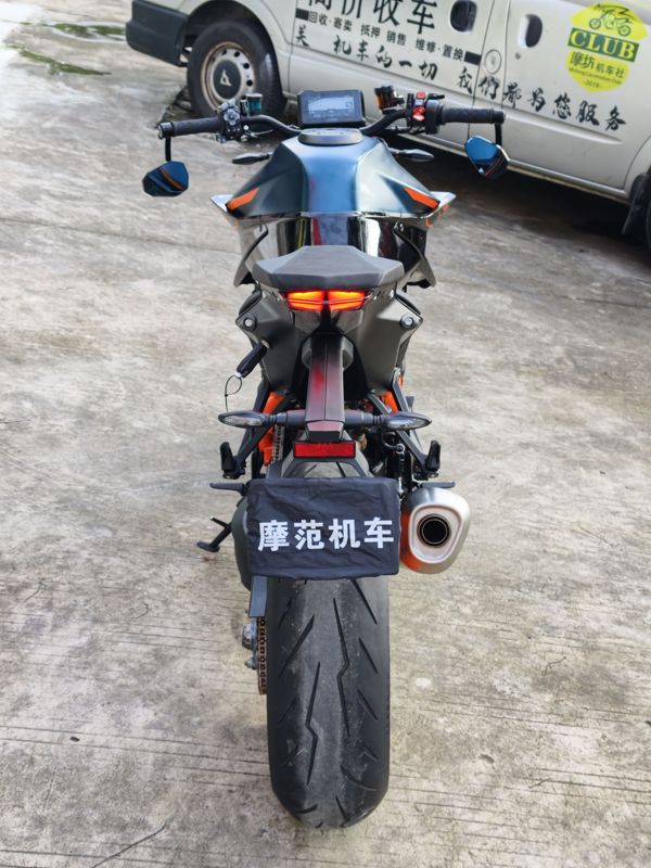 二手KTMR2R1290 Super Duke