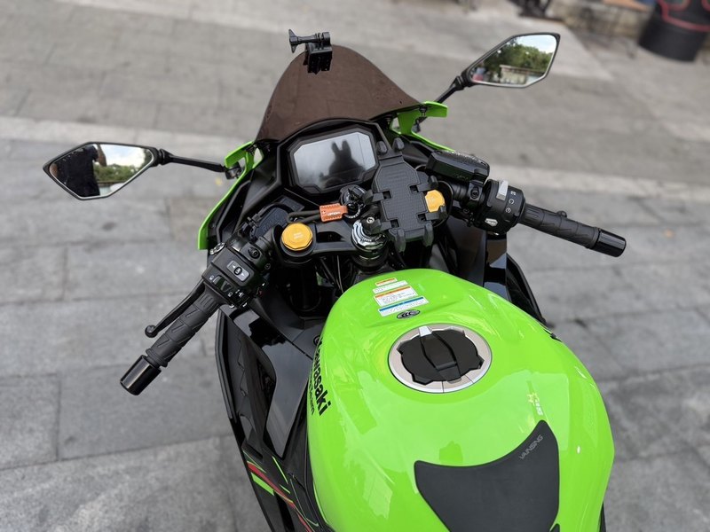二手川崎ZX-4R