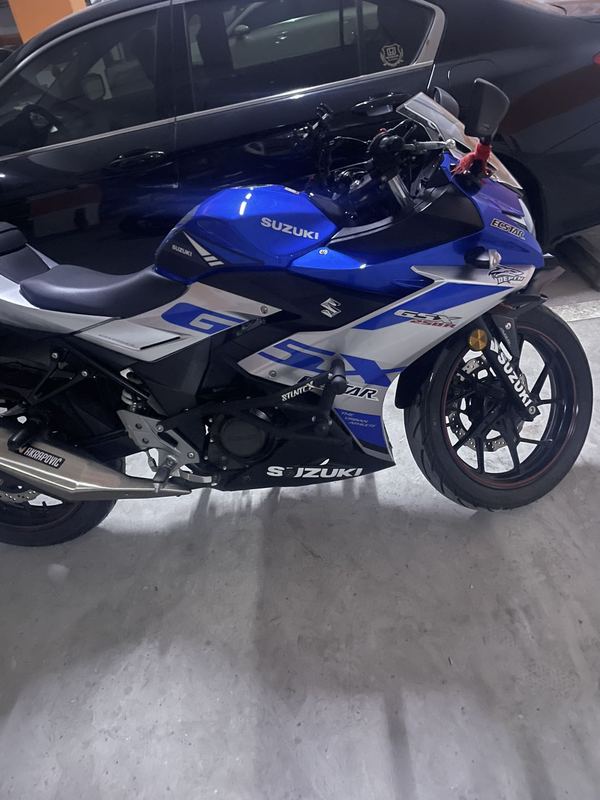 二手豪爵铃木GSX250R