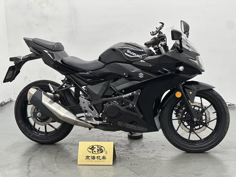 二手豪爵铃木GSX250R