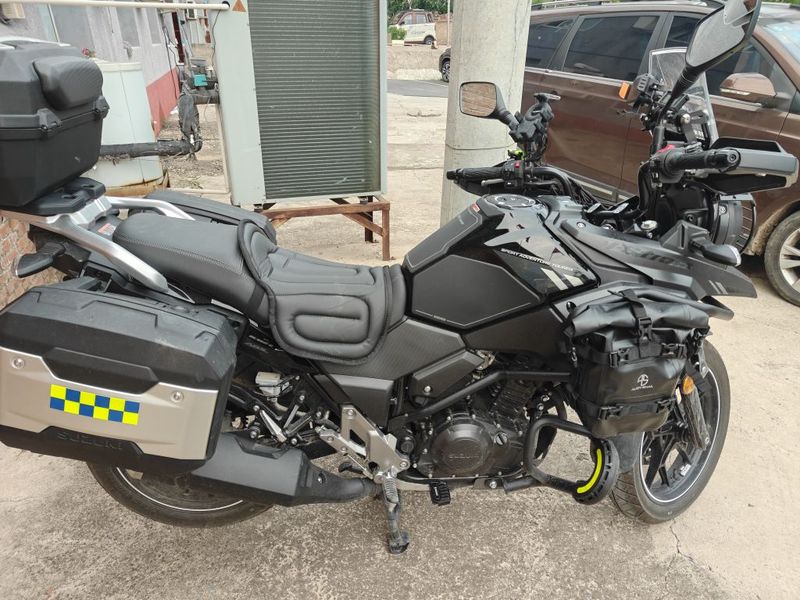 二手豪爵铃木DL250