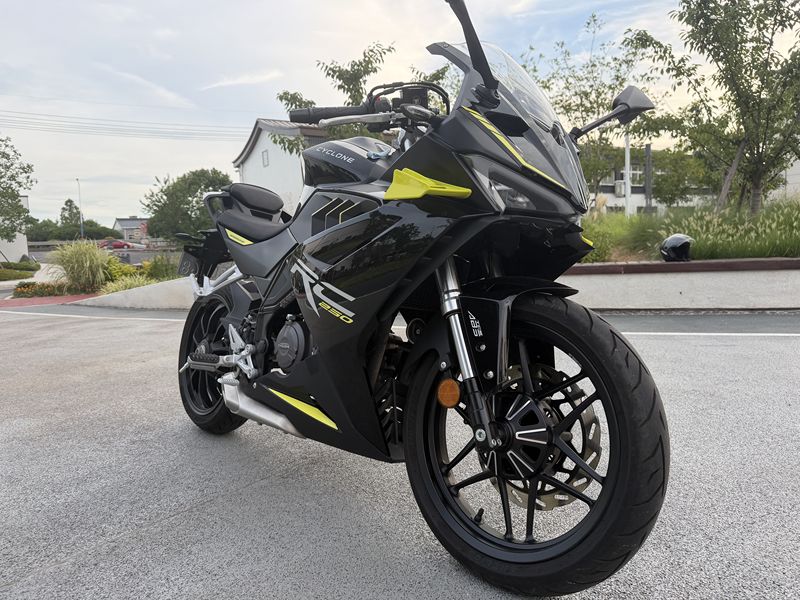 二手赛科龙RC250