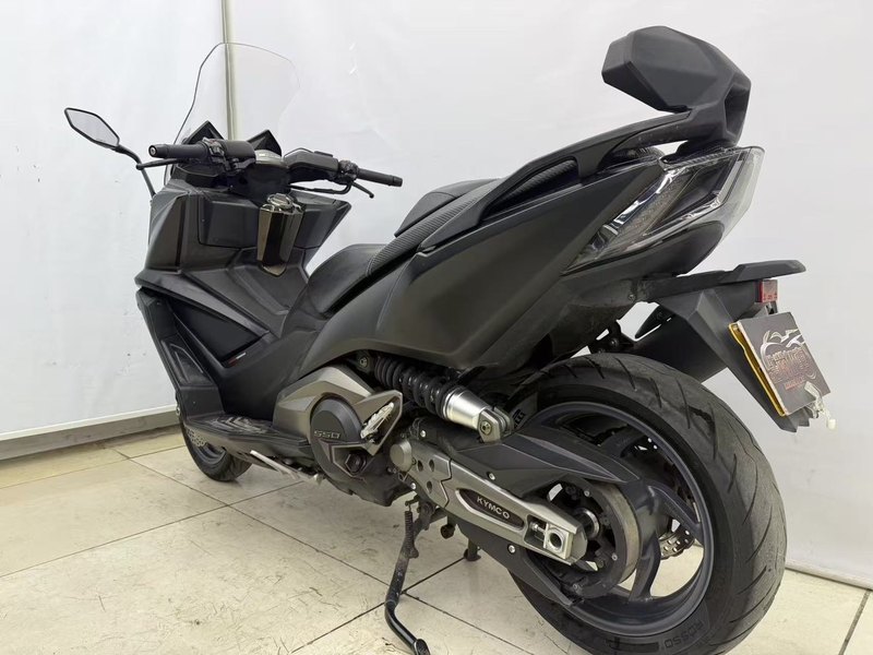 二手光阳AK550