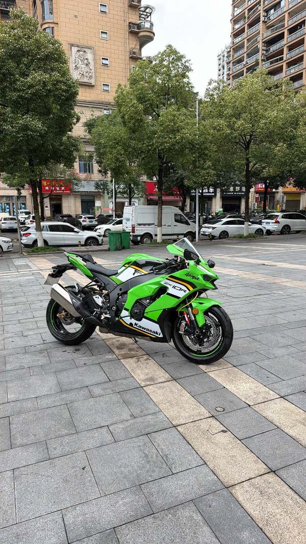 二手川崎Ninja ZX-10R