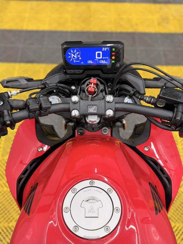 二手本田CB400F