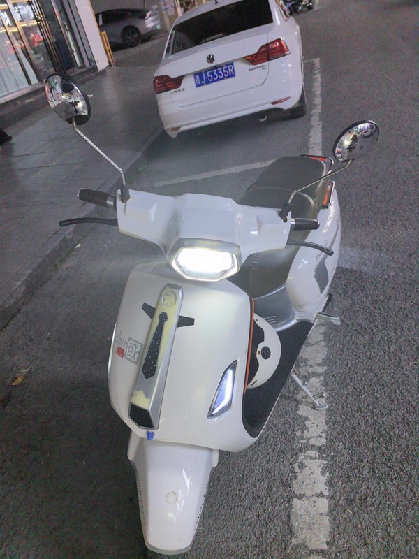 二手嘉鹏布加迪