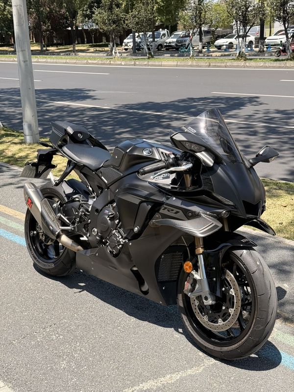 二手雅马哈YZF-R1