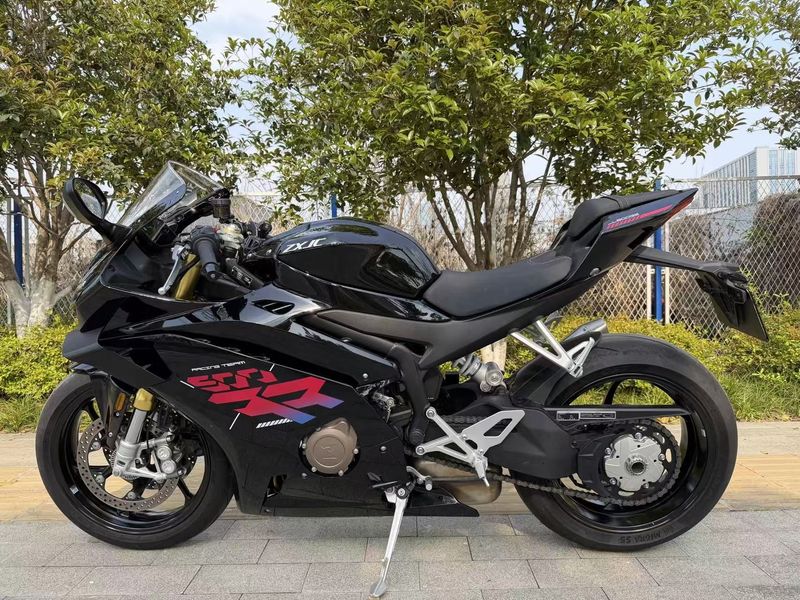 二手张雪机车500RR