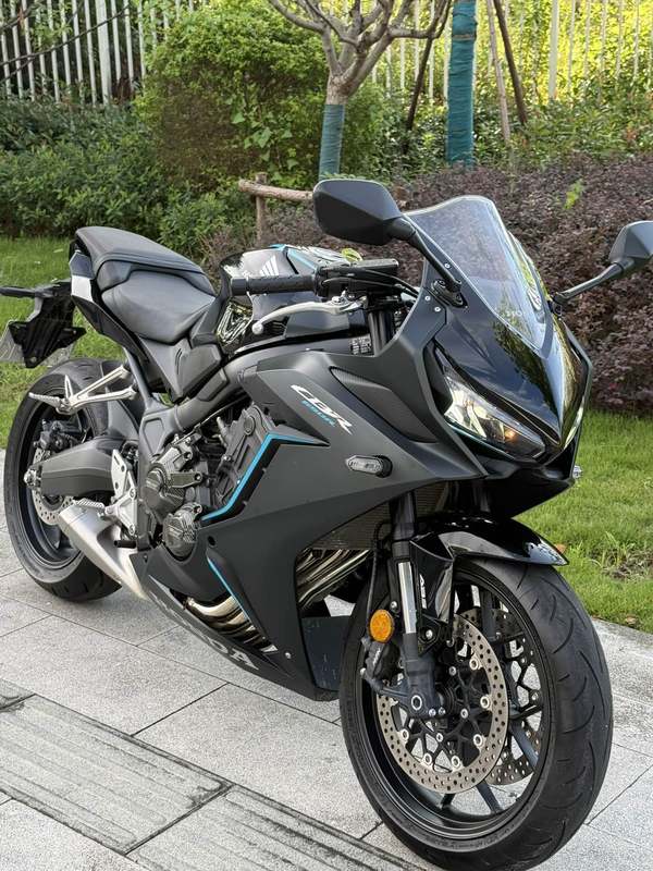 二手本田CBR650R
