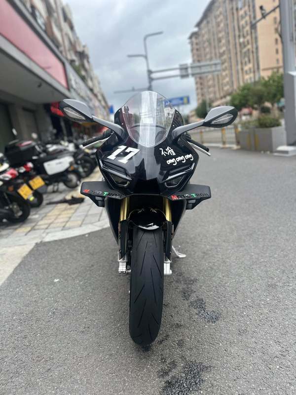 二手张雪机车500RR