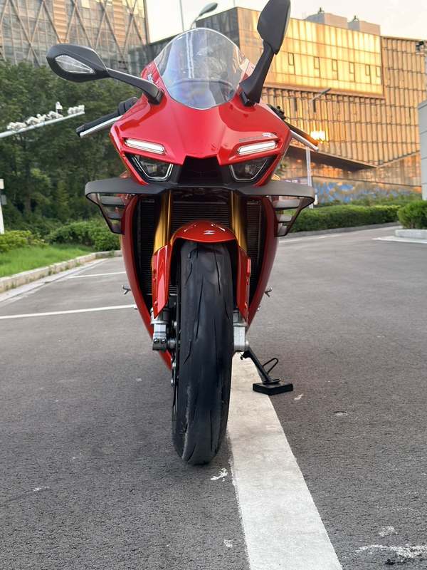 二手张雪机车500RR