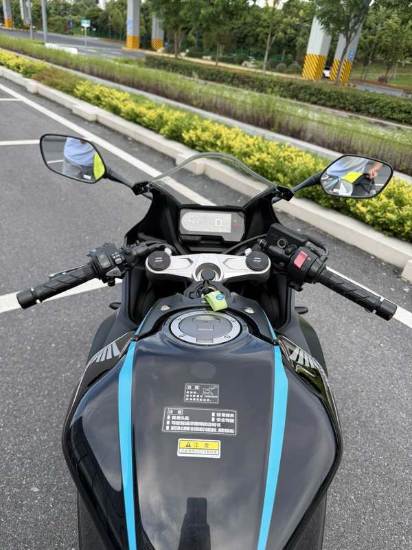 二手本田CBR650R