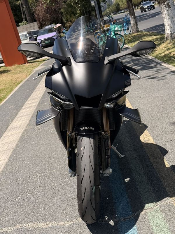 二手雅马哈YZF-R1