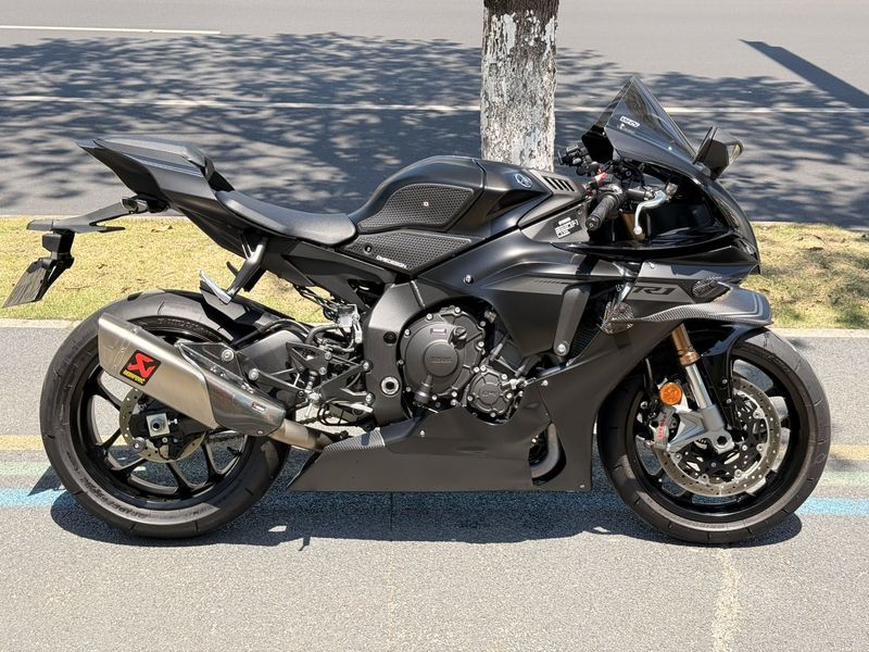 二手雅马哈YZF-R1
