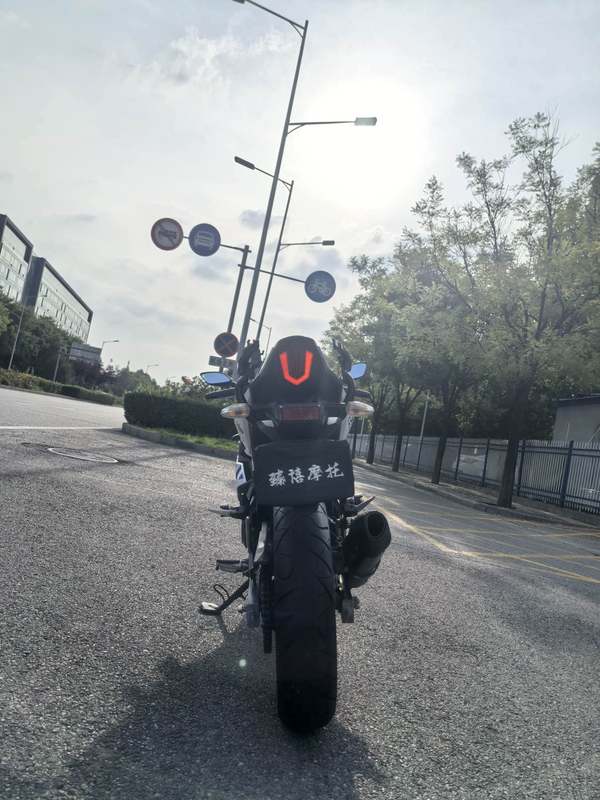 二手豪爵铃木GSX250R