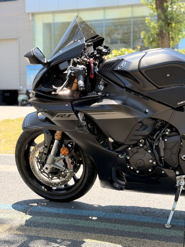 二手雅马哈YZF-R1