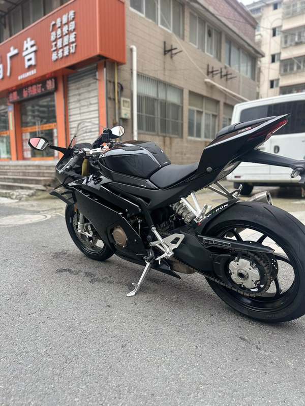 二手张雪机车500RR