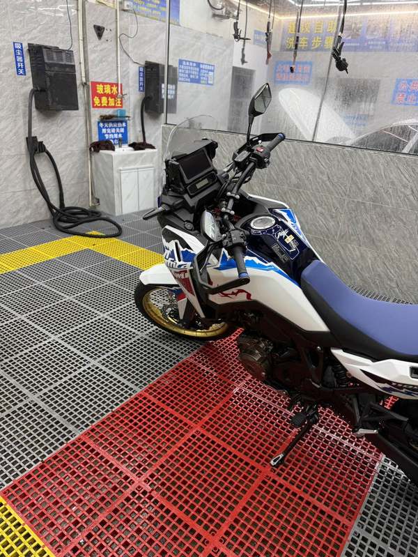 二手本田CRF1100L Africa Twin