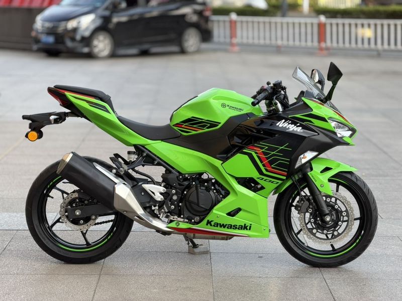 二手川崎Ninja 400