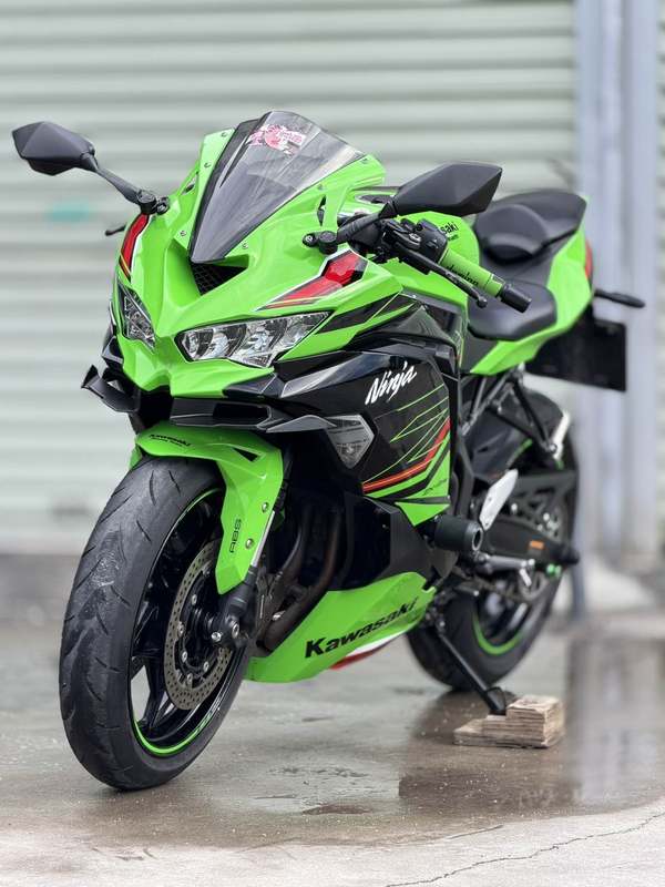 二手川崎ZX-4R