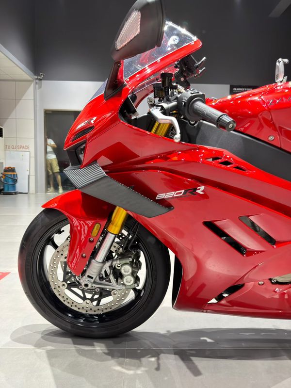 二手张雪机车820RR