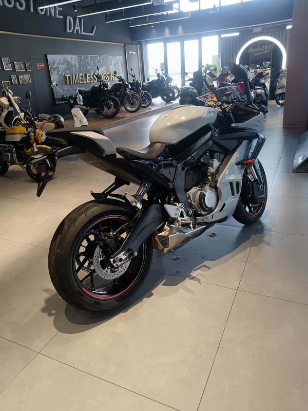 二手春风675SR-R