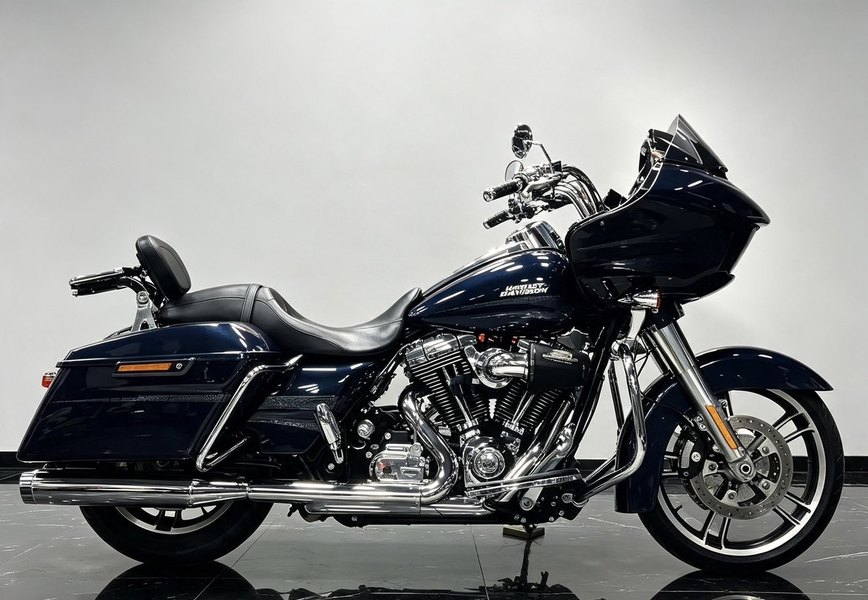 二手哈雷戴维森公路滑翔 Road Glide