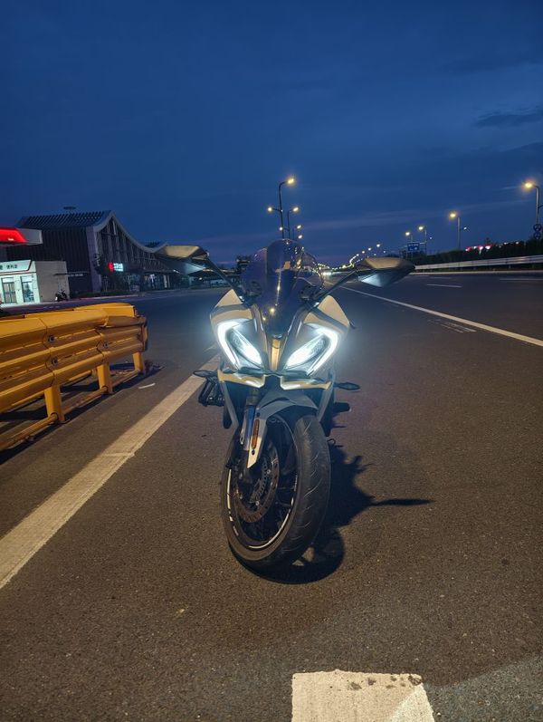 二手春风250SR