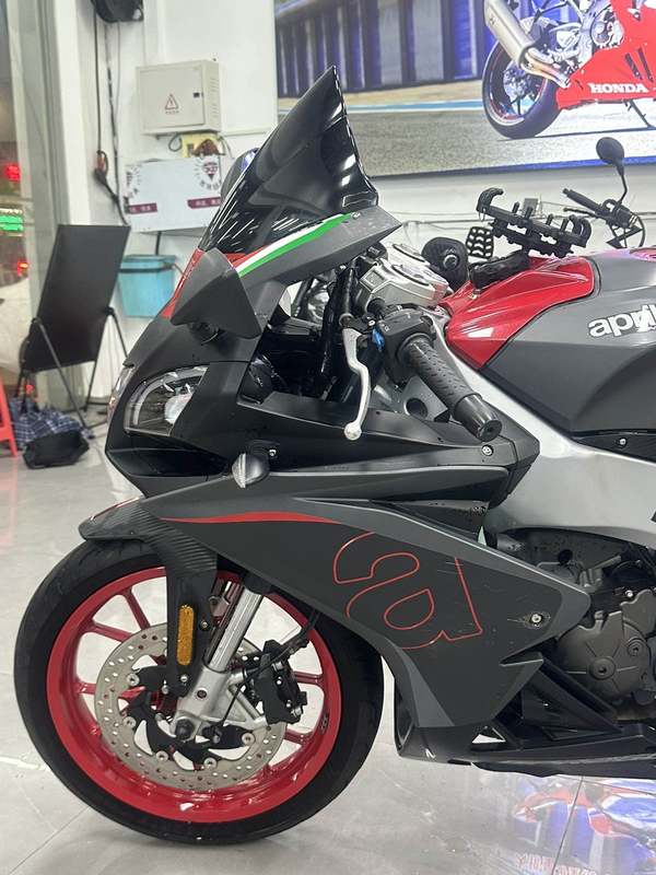 二手宗申阿普利亚GPR250R
