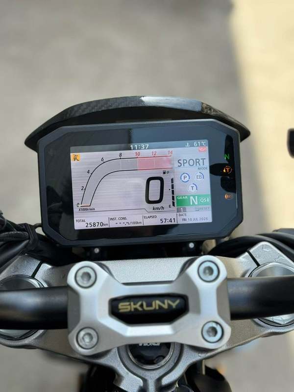 二手本田CB1000R