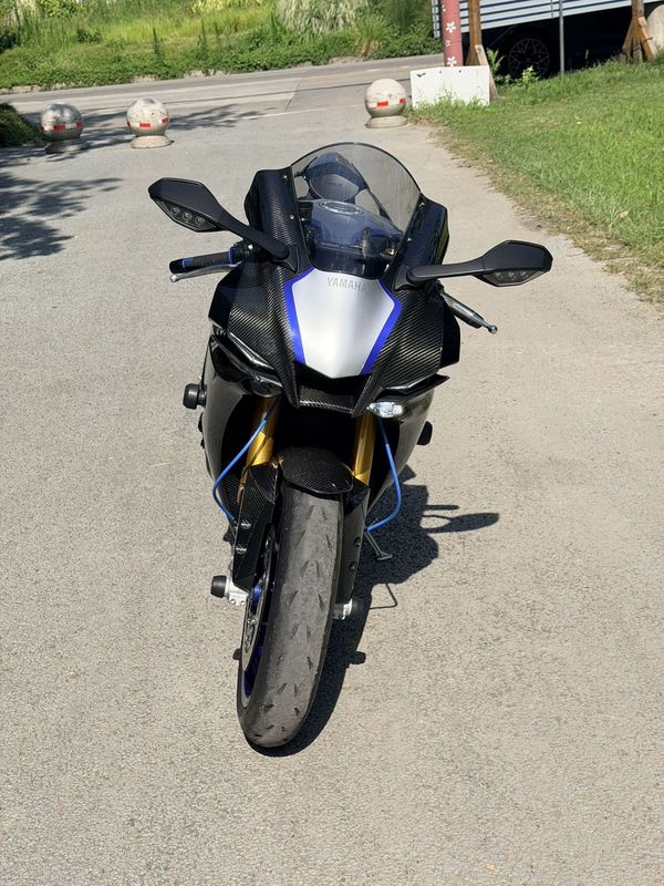 二手雅马哈YZF-R1