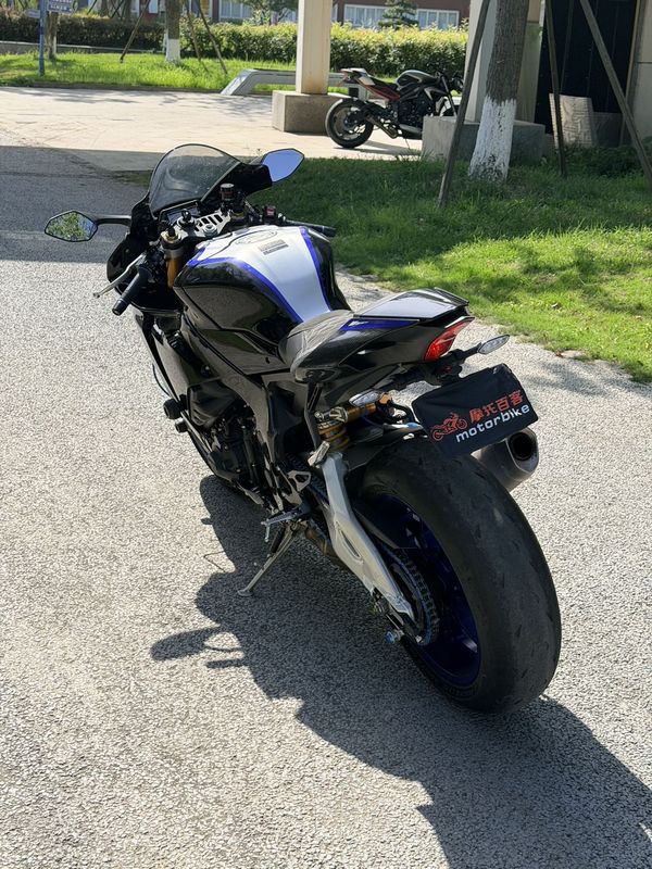 二手雅马哈YZF-R1